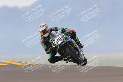 media/Sep-11-2022-SoCal Trackdays (Sun) [[81b7e951af]]/Turn 9 (930am)/